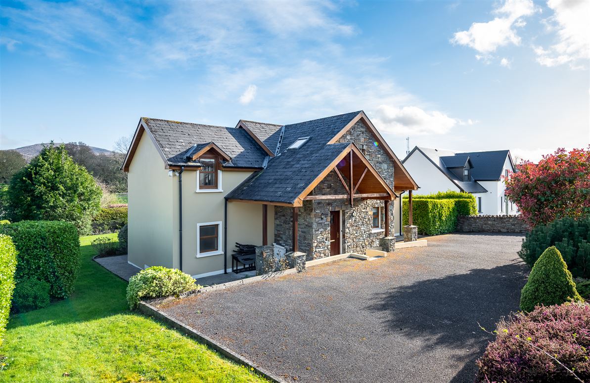 Amberley House, Lodge Wood, Kenmare, Co. Kerry, V93 WD35