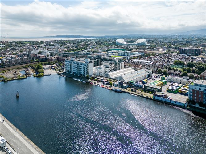 Photo 16 of 16 — 32 The Waterfront, Hanover Quay, Grand Canal Dk, Dublin 2