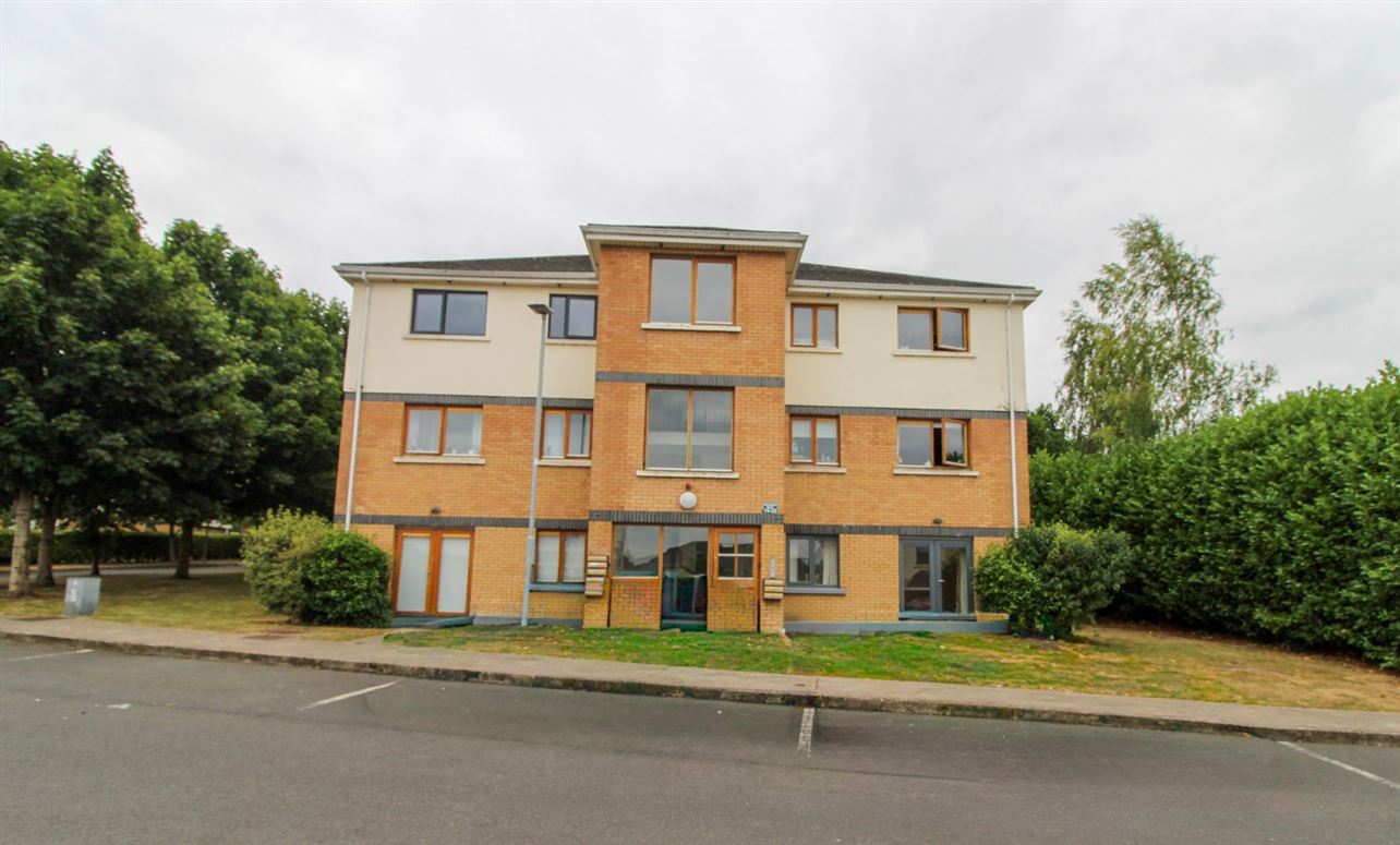 23 Deerpark Place, Kiltipper, Dublin 24