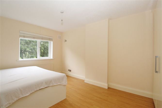 21 Pinebrook Lawn, Hartstown, Dublin 15