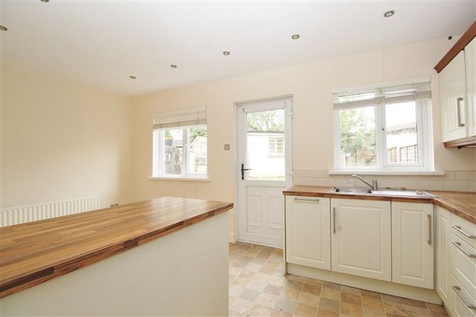 21 Pinebrook Lawn, Hartstown, Dublin 15
