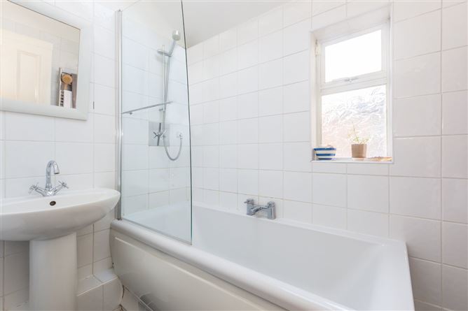 6 Glenard Avenue, North Circular Road, Dublin 7