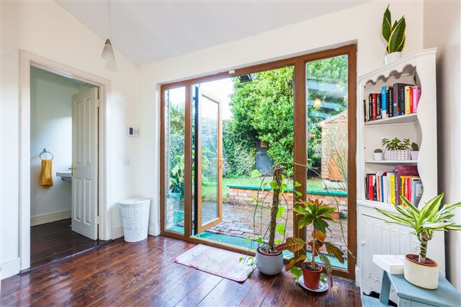 6 Glenard Avenue, North Circular Road, Dublin 7