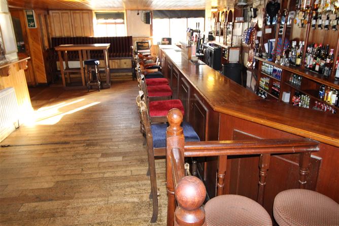 The High Chaparral, Geashill, Offaly