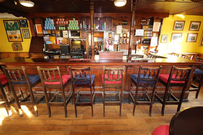The High Chaparral, Geashill, Offaly