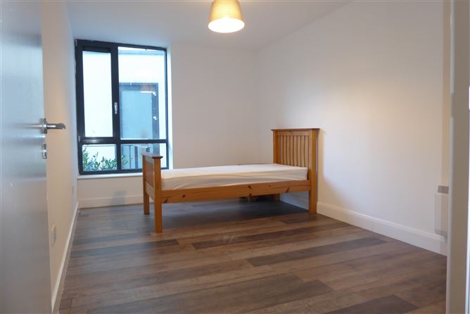 2 Virginia Hall, Belgard Square, Tallaght, Dublin 24