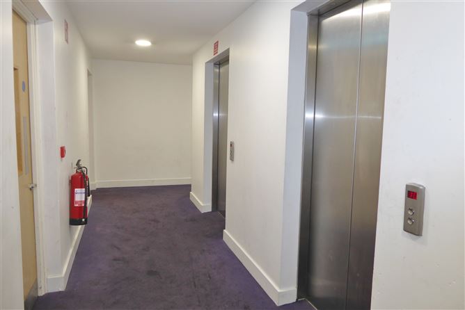 2 Virginia Hall, Belgard Square, Tallaght, Dublin 24