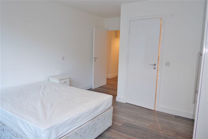 2 Virginia Hall, Belgard Square, Tallaght, Dublin 24