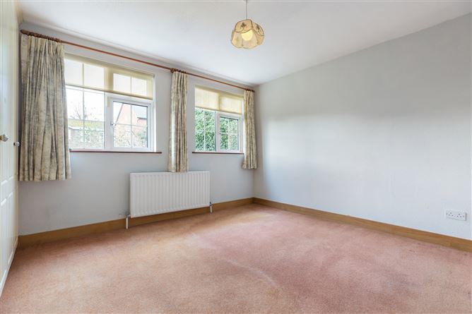 38 Glenageary Woods, Glenageary, Co. Dublin