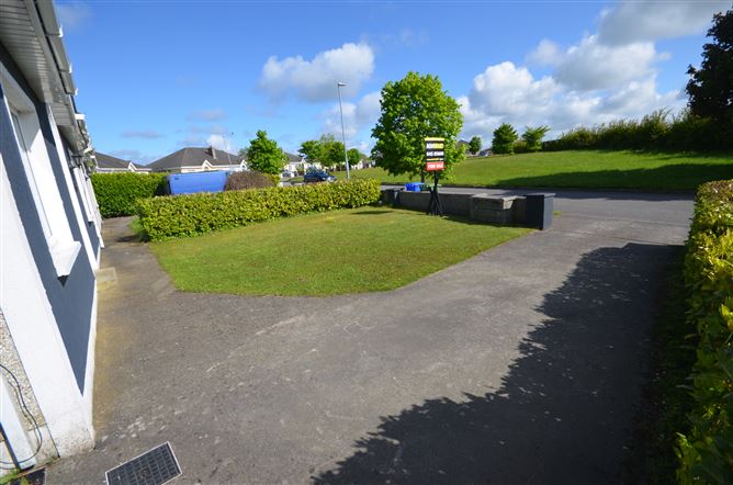 15 Preston Heights, Kilmeague, Naas, Kildare