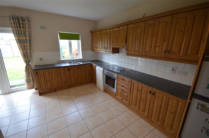 15 Preston Heights, Kilmeague, Naas, Kildare