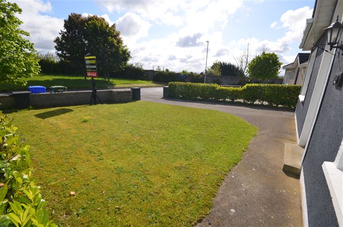 15 Preston Heights, Kilmeague, Naas, Kildare