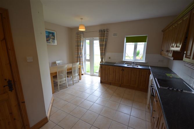 15 Preston Heights, Kilmeague, Naas, Kildare