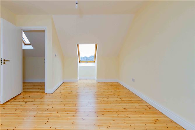 8b Walkinstown Green, Walkinstown, Dublin 12