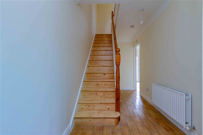 8b Walkinstown Green, Walkinstown, Dublin 12
