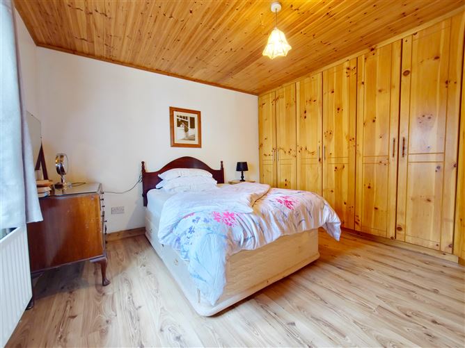 Ballinlobaunn Cottage,, Crossmolina, Mayo