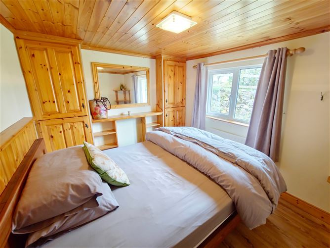 Ballinlobaunn Cottage,, Crossmolina, Mayo