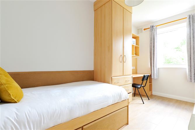 90 Gort Na Coiribe, Headford Road, Galway