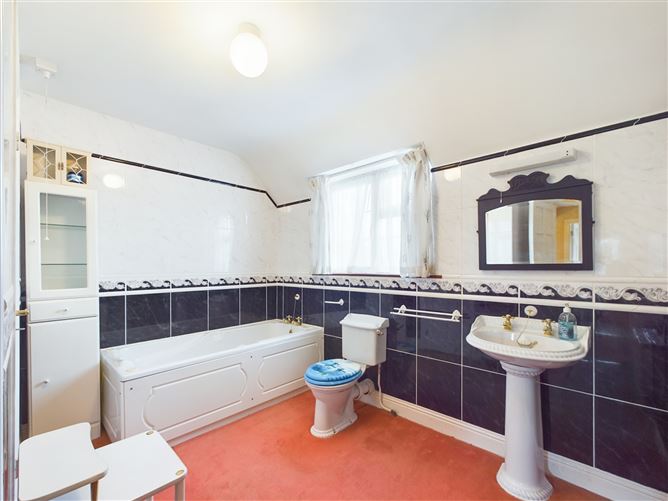 31 The Willows, Clongour, Thurles, Co. Tipperary