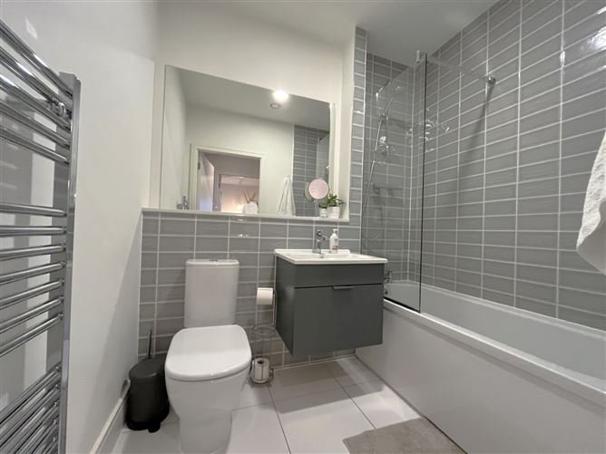 Apt 13 Maple Hall, Clayfarm, Carrickmines, Dublin 18