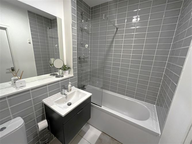 Apt 13 Maple Hall, Clayfarm, Carrickmines, Dublin 18
