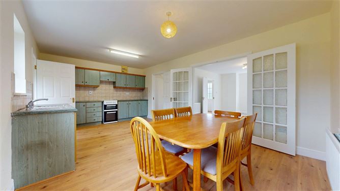2 The Willows, Castlebar, Co. Mayo