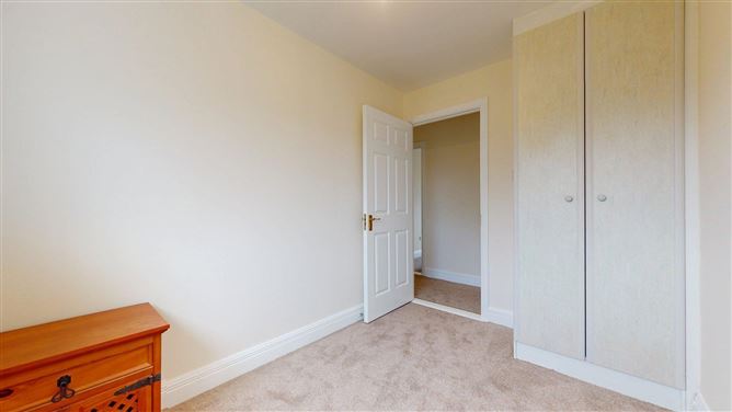 2 The Willows, Castlebar, Co. Mayo