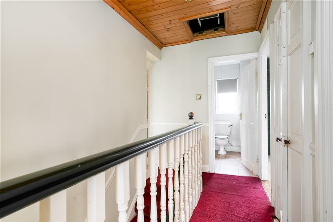 22 The Rise, Kingswood Heights, Dublin 24