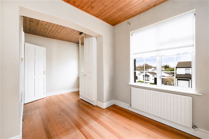 22 The Rise, Kingswood Heights, Dublin 24