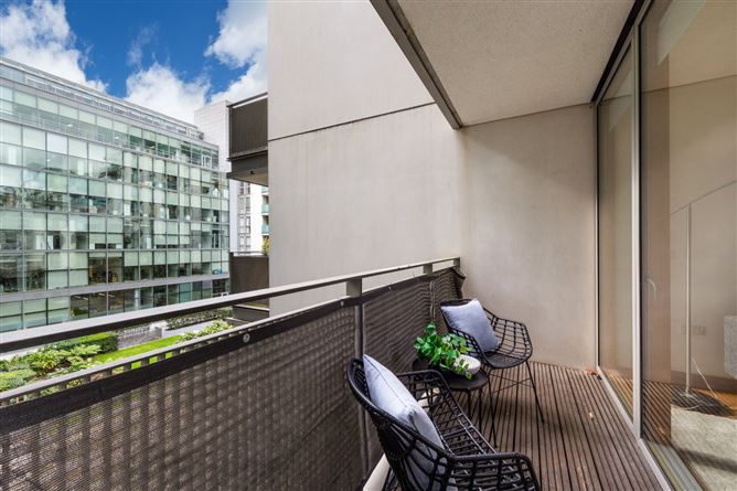 11 Baltrasna House, Spencer Dock, Dublin 1