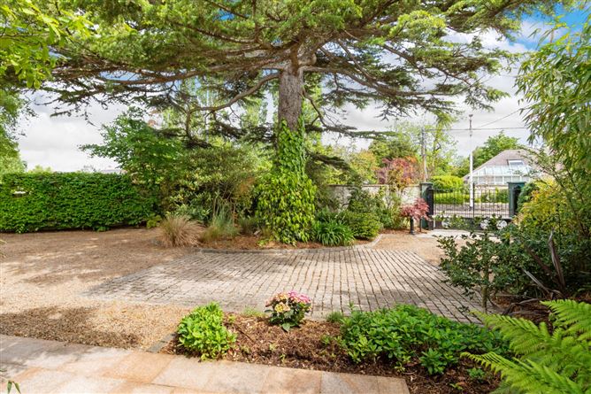 Hillside, 3 Braemor Park, Churchtown, Dublin 14