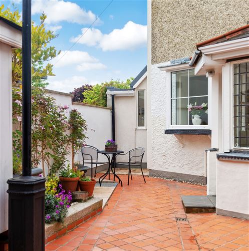 Hillside, 3 Braemor Park, Churchtown, Dublin 14