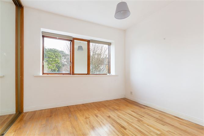 6 Southdene, Monkstown Valley, Monkstown, Co. Dublin