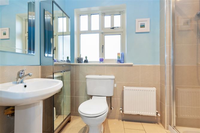 2B Foxfield Park, Raheny,   Dublin 5