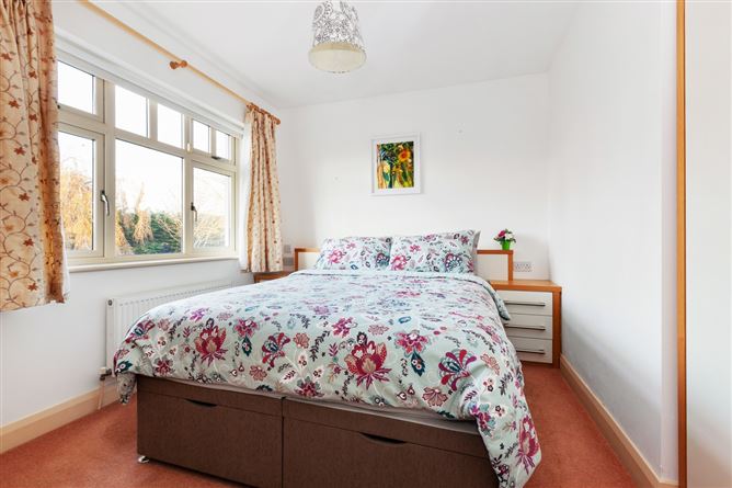 2B Foxfield Park, Raheny,   Dublin 5