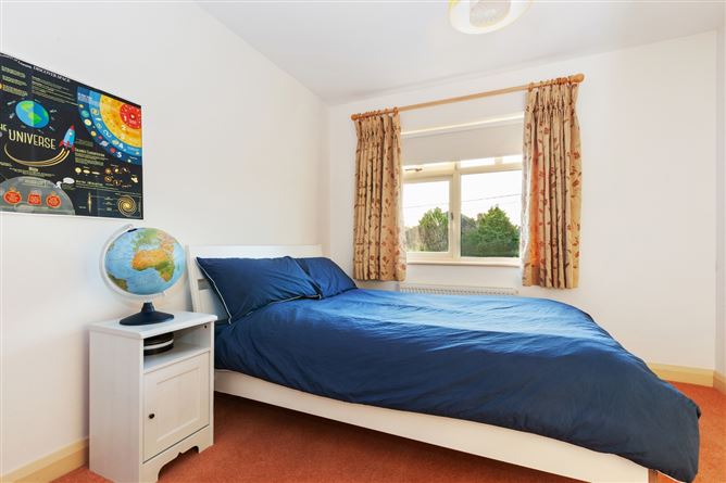 2B Foxfield Park, Raheny,   Dublin 5