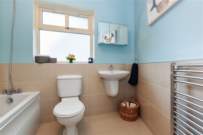 2B Foxfield Park, Raheny,   Dublin 5