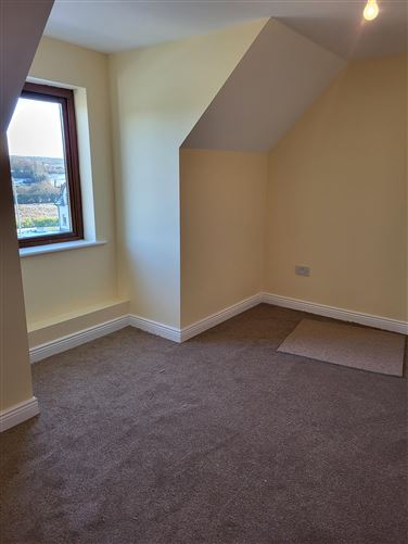 5 Radharc Na Baile, Drumshanbo, Leitrim