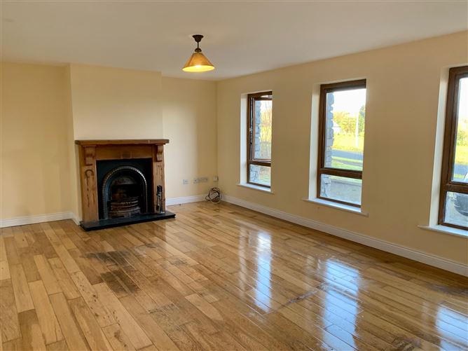 5 Radharc Na Baile, Drumshanbo, Leitrim