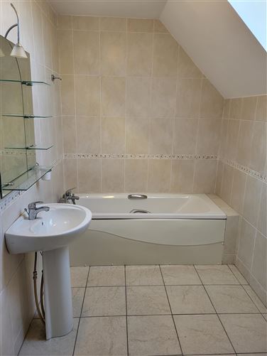 5 Radharc Na Baile, Drumshanbo, Leitrim