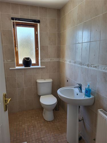 5 Radharc Na Baile, Drumshanbo, Leitrim