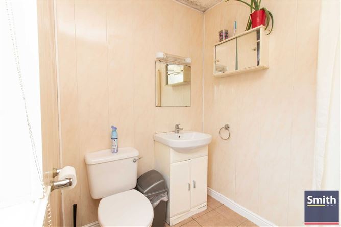 8 Cavan Road, Ballyjamesduff, County Cavan