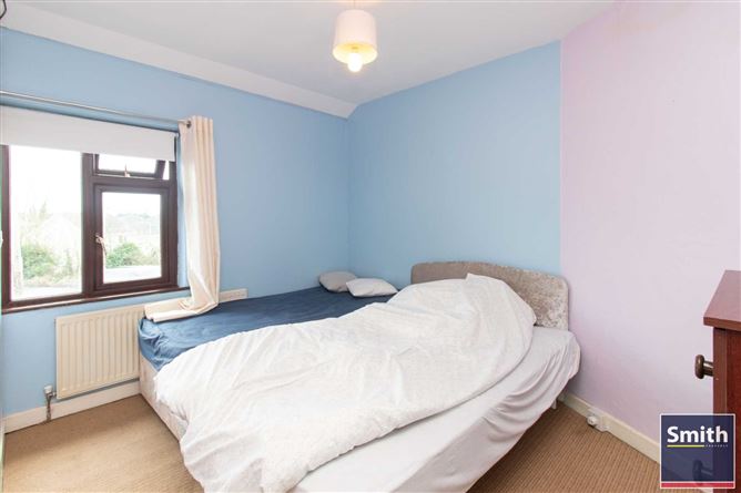 8 Cavan Road, Ballyjamesduff, County Cavan