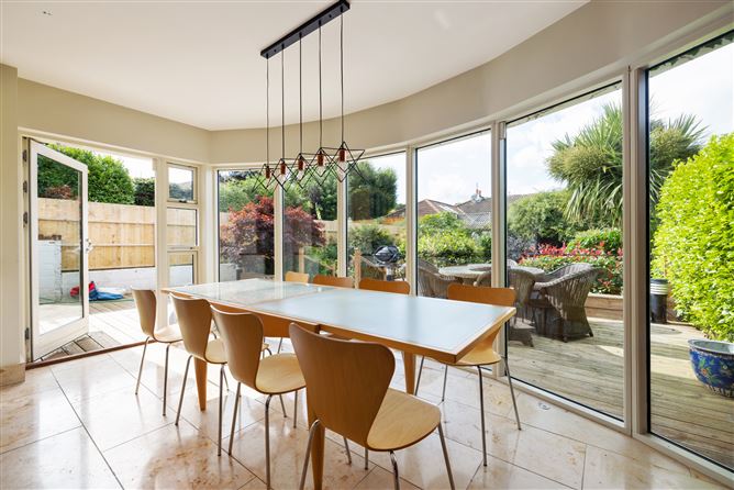 136 Foxrock Park, Foxrock, Dublin 18