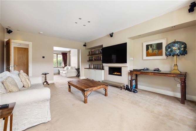 136 Foxrock Park, Foxrock, Dublin 18