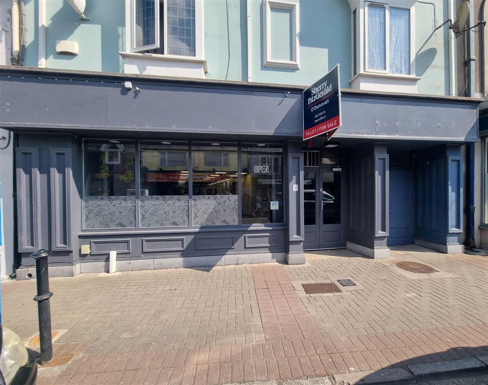 Commercial Retail Unit, 18 Davis Street, Mallow, Co. Cork