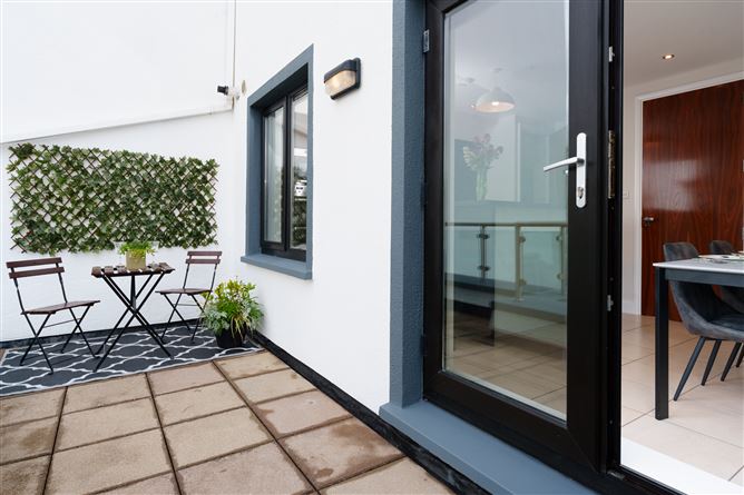 49 Abhainn Na Ri, Oranmore, Galway