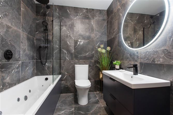 142 Westminster, Castle Court, Kilgobbin Wood, Sandyford, Dublin 18, County Dublin