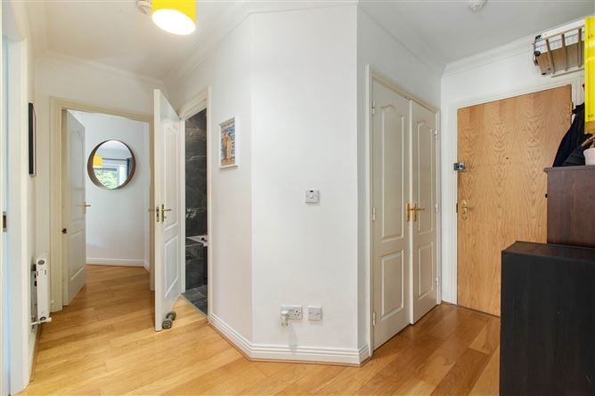 142 Westminster, Castle Court, Kilgobbin Wood, Sandyford, Dublin 18, County Dublin