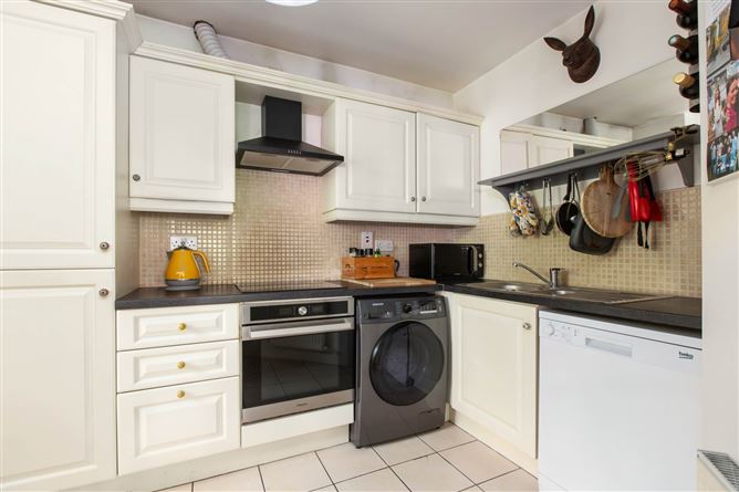 142 Westminster, Castle Court, Kilgobbin Wood, Sandyford, Dublin 18, County Dublin